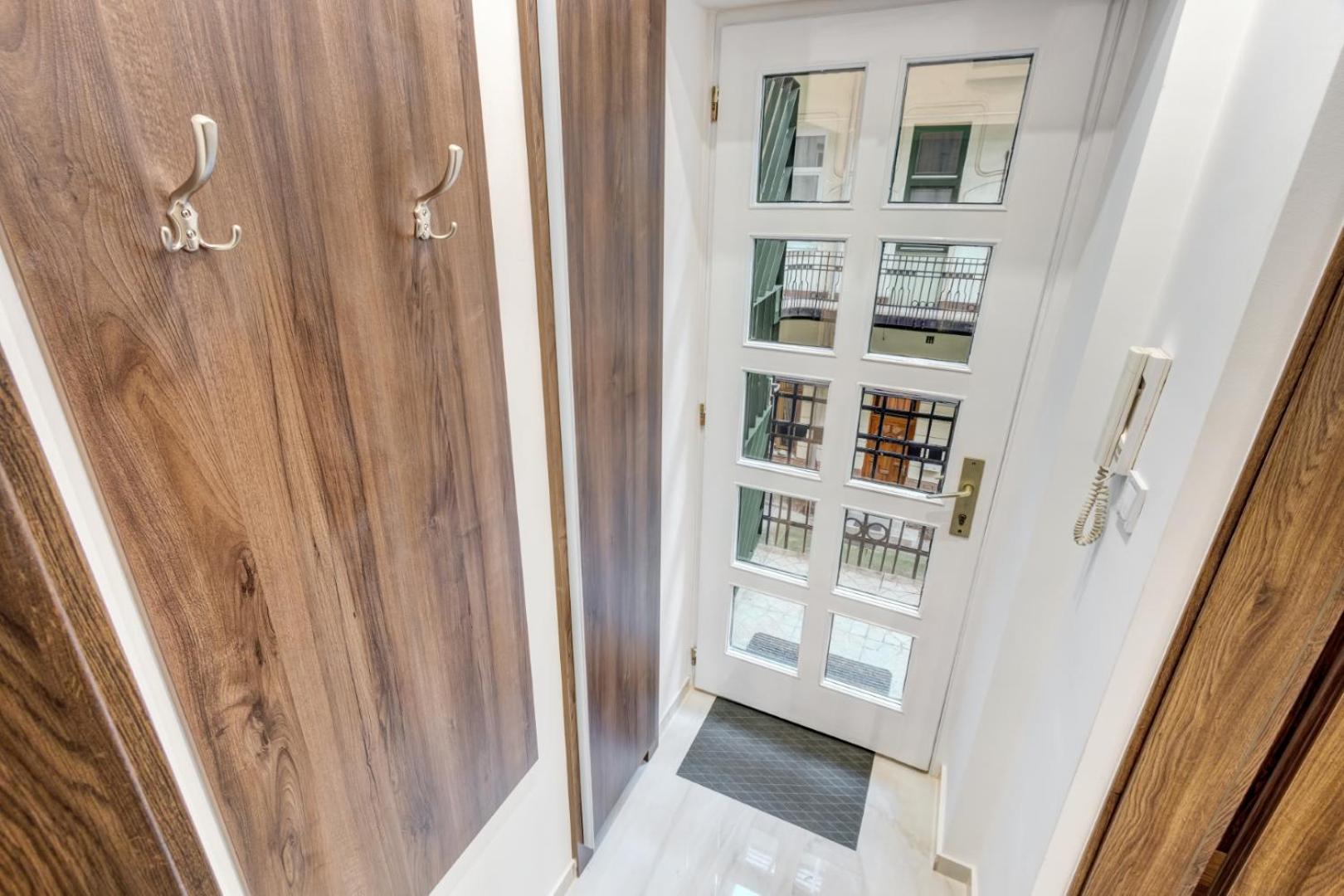 Mega Deal - Elegance - No Deposit Needed 布达佩斯 外观 照片